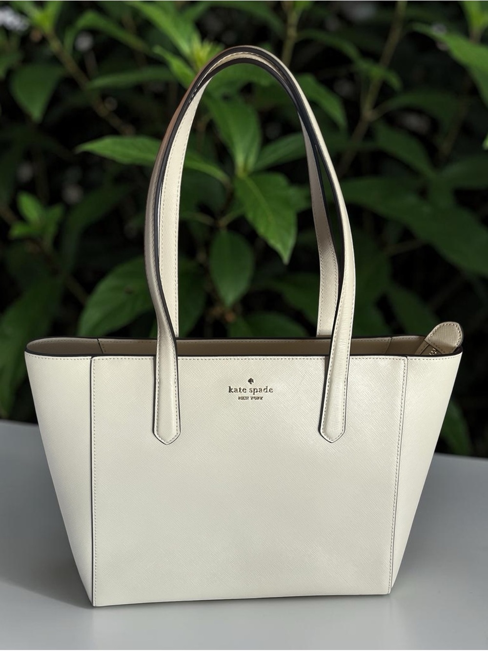 Kate Spade Staci Medium Tote Meringue Cream Saffiano Leather